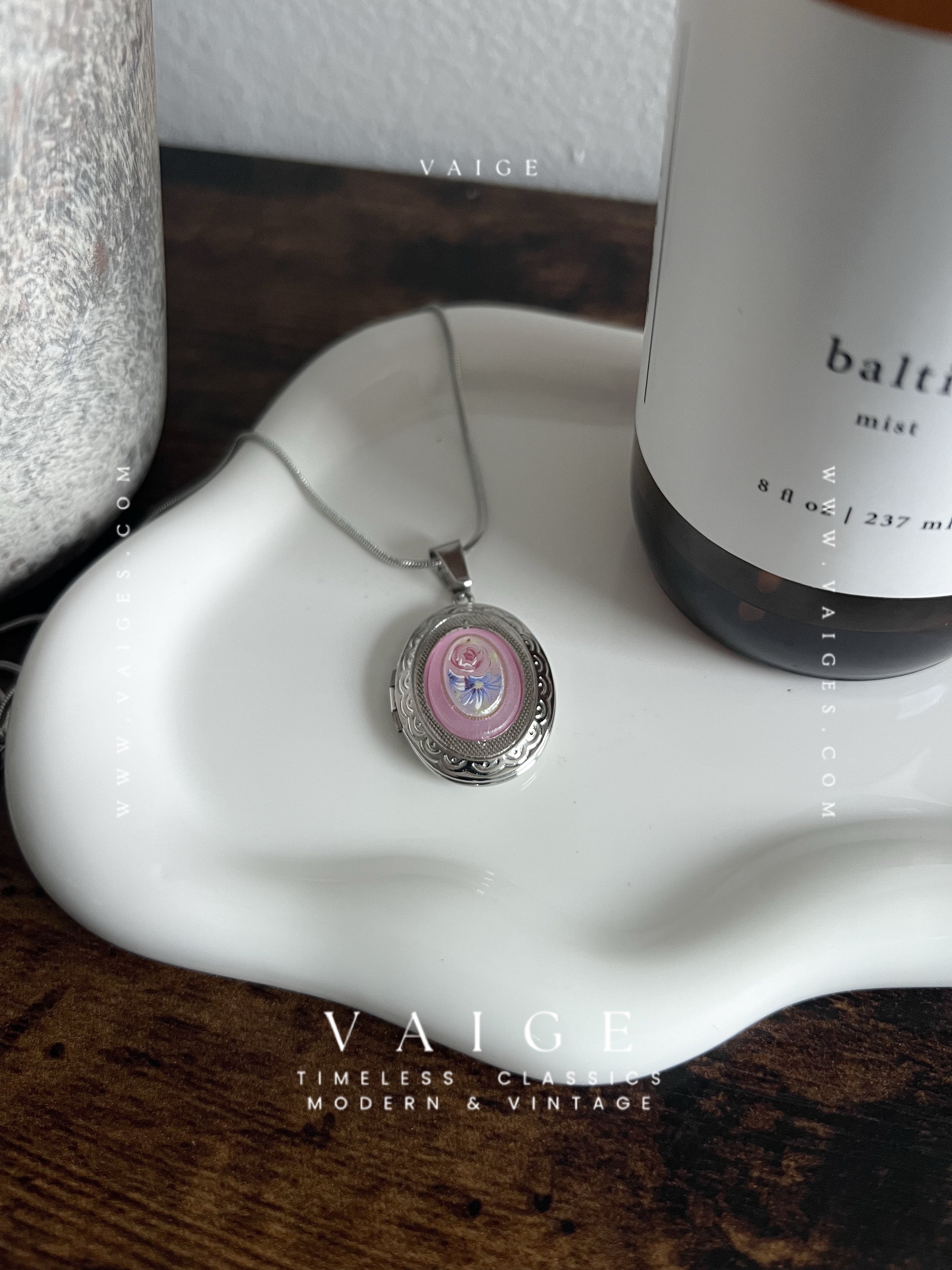 VAIGE Silver pink floral bouquet stainless steel necklace